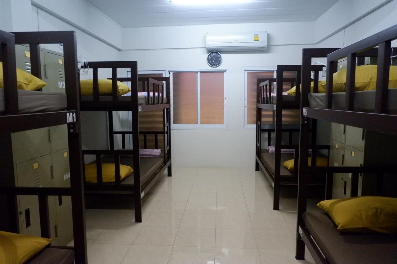 Ranong Backpacker'S Hostel (Adults Only) Εξωτερικό φωτογραφία