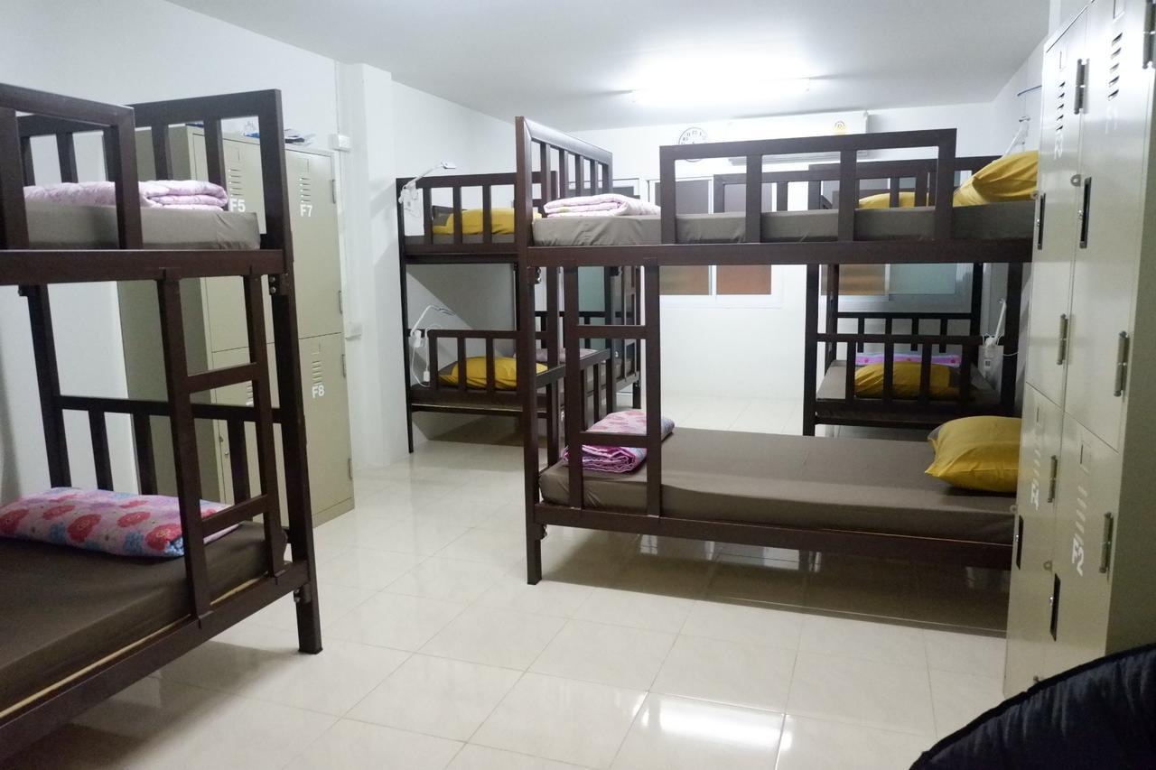 Ranong Backpacker'S Hostel (Adults Only) Εξωτερικό φωτογραφία